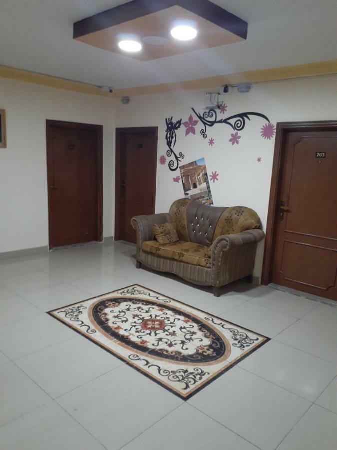 Petra Visitors Hotel Wadi Musa Dış mekan fotoğraf