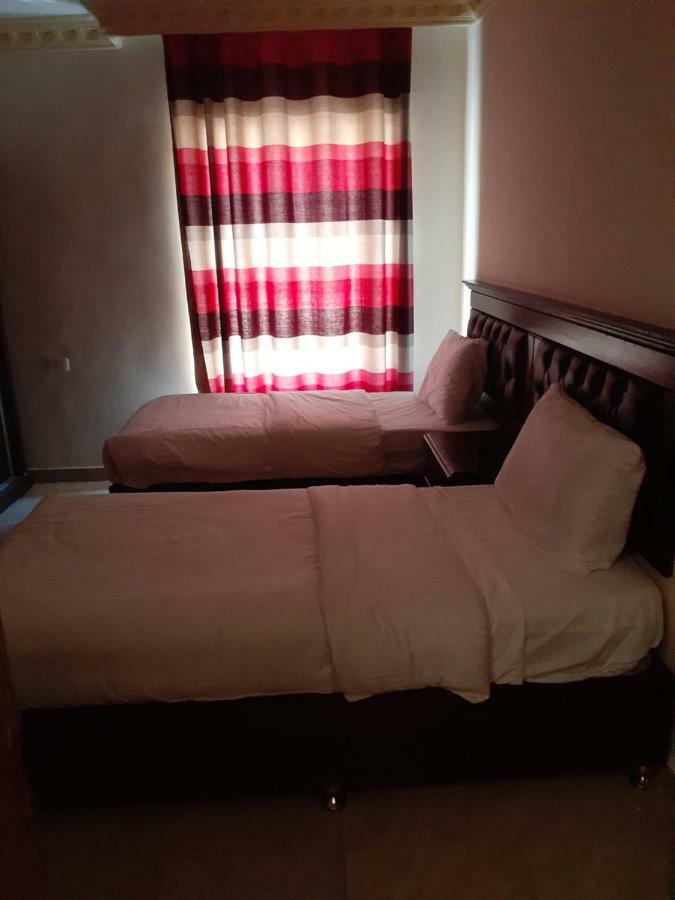 Petra Visitors Hotel Wadi Musa Dış mekan fotoğraf